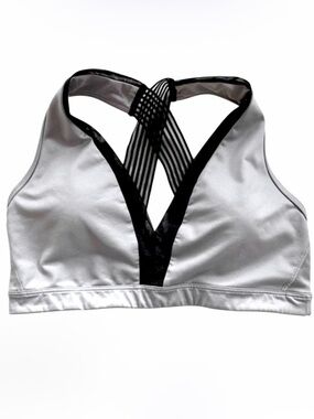 Victoria’s Secret Victoria Sport Mesh Detail Sports Bra